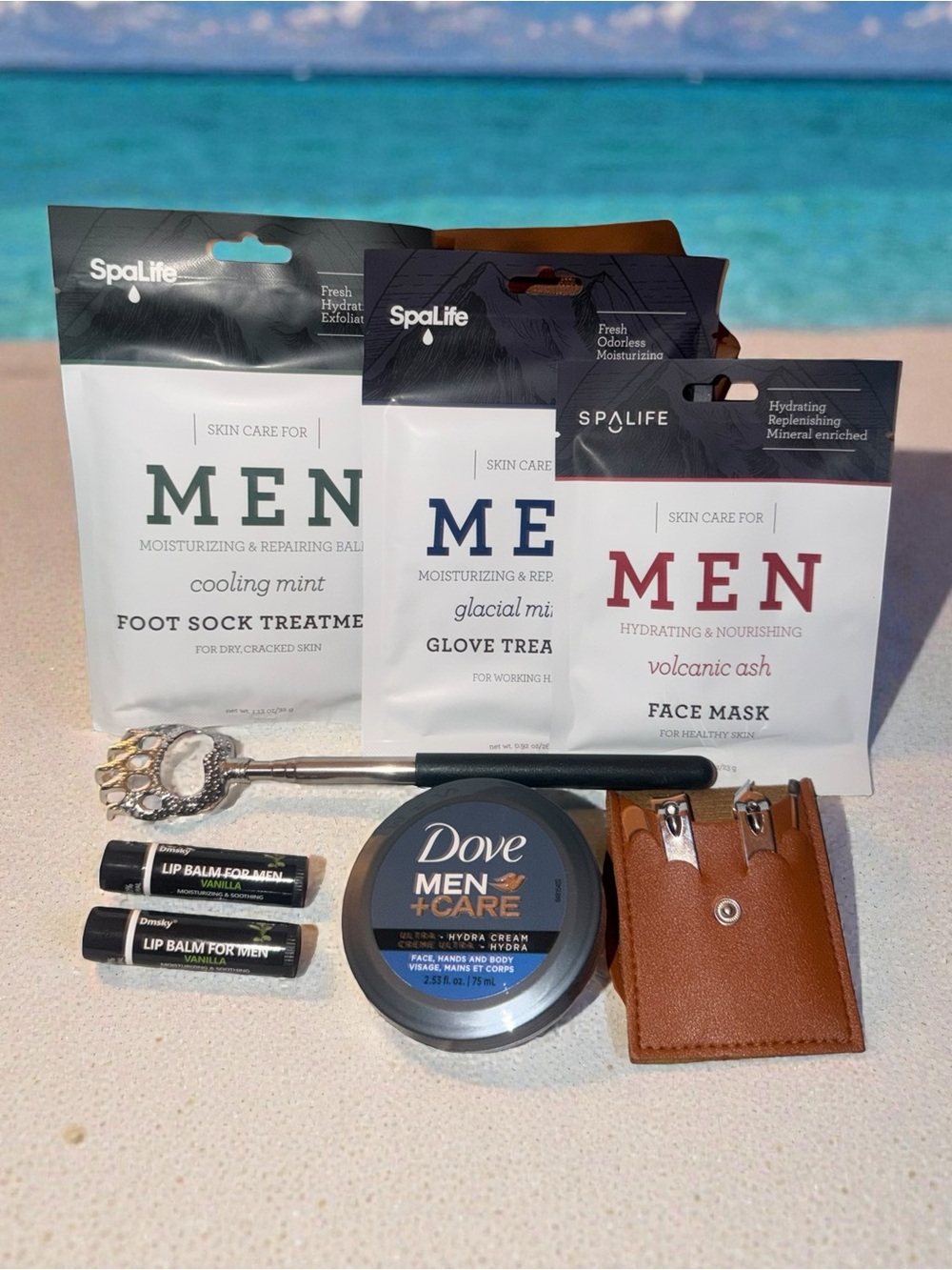 Manscaping Self-Care Gift Set | Man of God Toiletry Bag | Leather Noir Candle - Picture 11 of 14